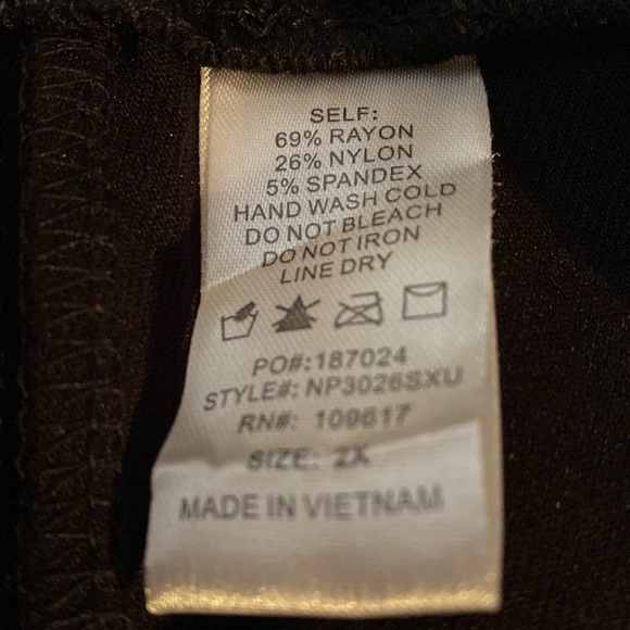 EUC SHINESTAR Faux Leather Shiny Stretchy Black Leggings High Waist Plus Sz 2X - Picture 10 of 14